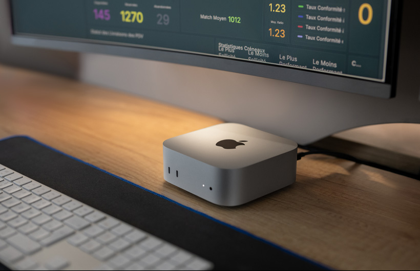L’équipe du service à la clientèle travaille sur Mac mini au siège social de Tut Tut