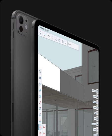 iPad Pro, dos, orientation portrait, noir sidéral, système caméra pro, boutons d’augmentation et de diminution du volume, iPad Pro, face avant, orientation portrait, noir sidéral, cadre d’écran noir, angles arrondis, écran affichant une app de retouche graphique avec des outils et des effets ouverts dans les menus gauche et droit